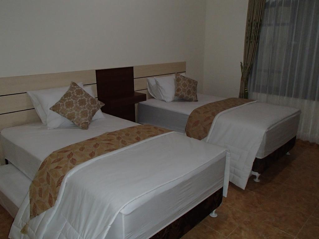 Shakila Guest House Malang Rom bilde
