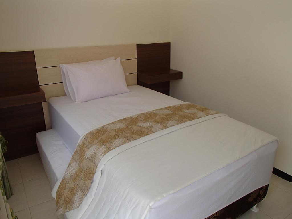 Shakila Guest House Malang Rom bilde